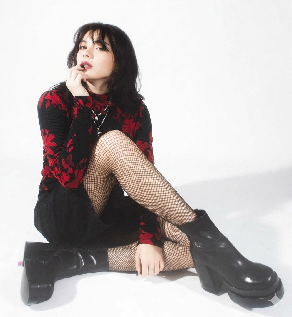 BEATLE SOFIA ROJO