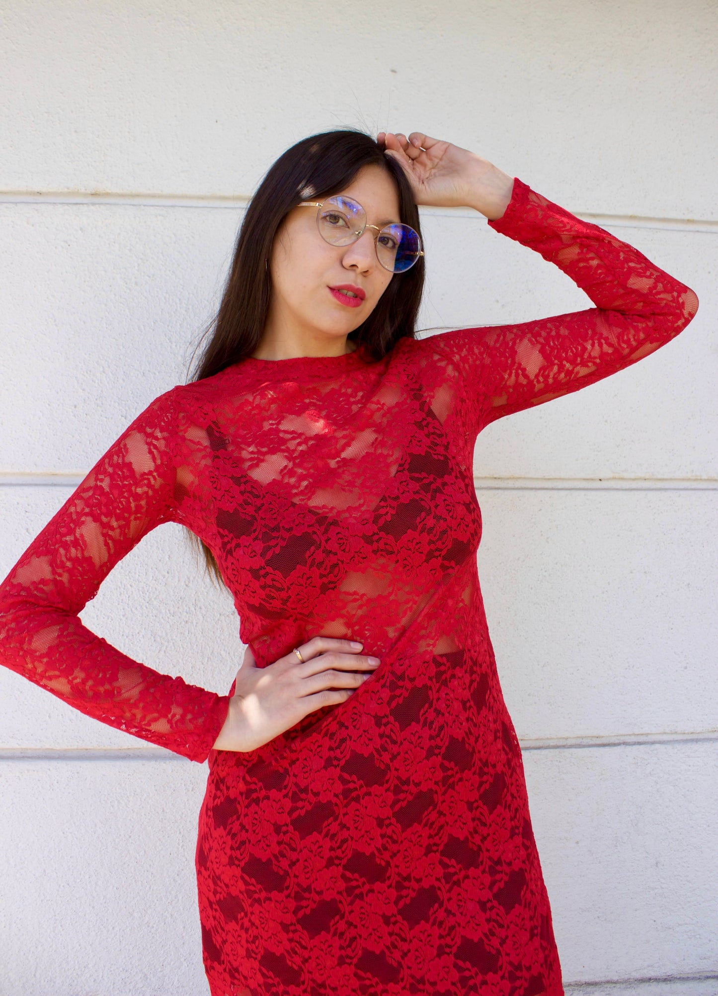 VESTIDO MIDI ENCAJE ROJO
