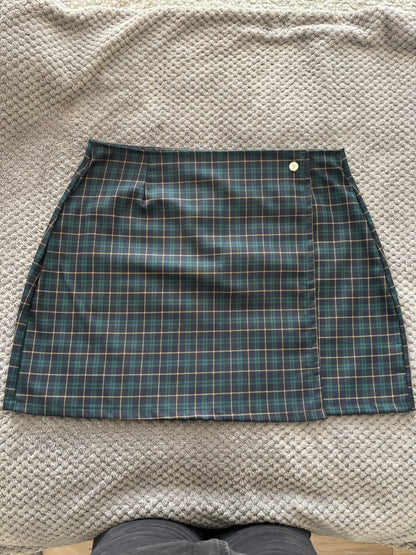 FALDA CRUZADA TARTÁN VERDE