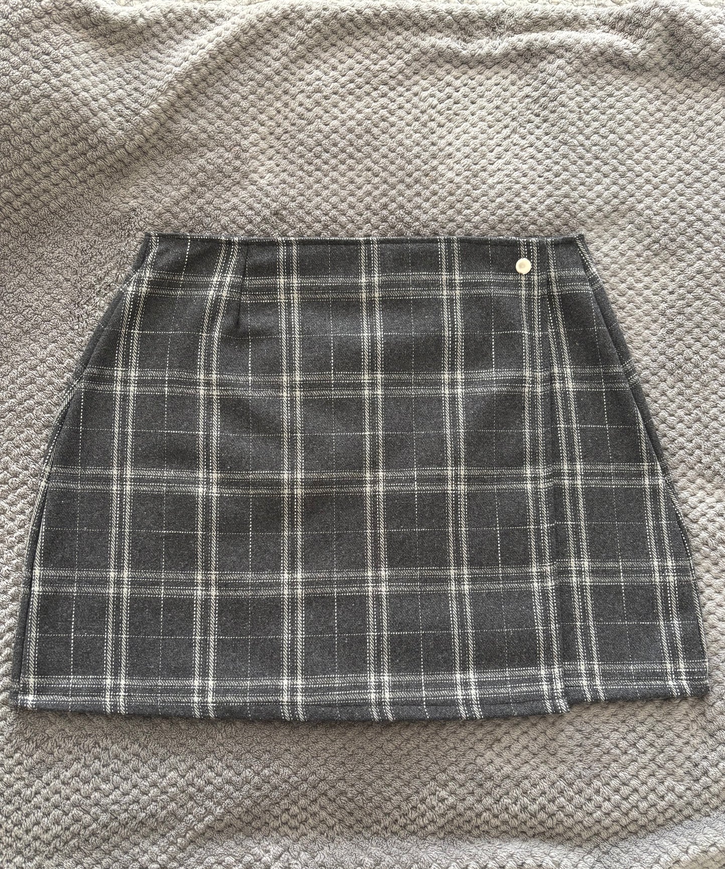 FALDA CRUZADA TARTÁN GRIS
