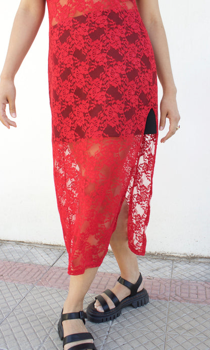 VESTIDO MIDI ENCAJE ROJO MANGA CORTA